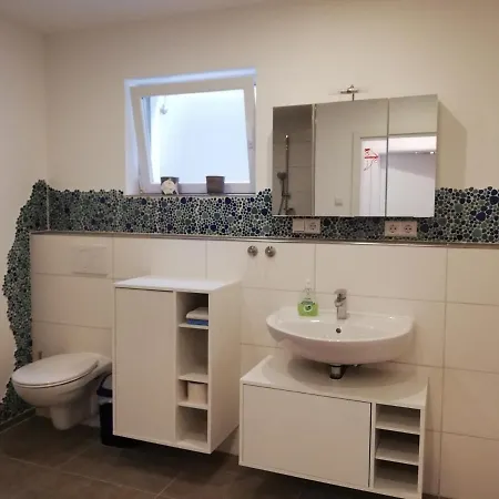 Barrierefreies Auf Der Alb Apartman *